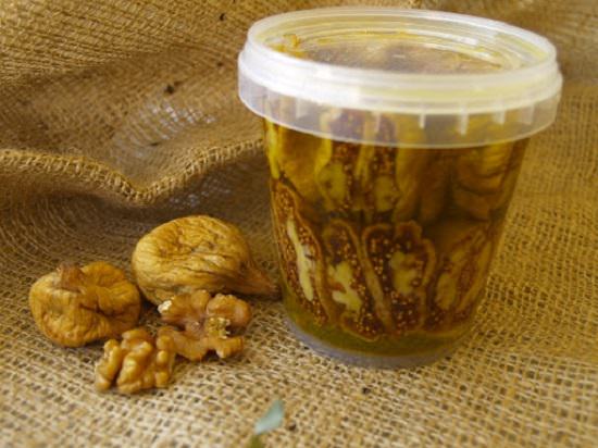 Benefits of Eating Dried Figs in Olive Oil1